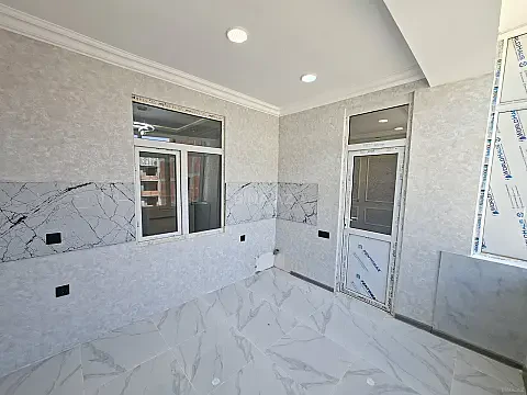 Satılır 3 otaqlı mənzil 83 m²