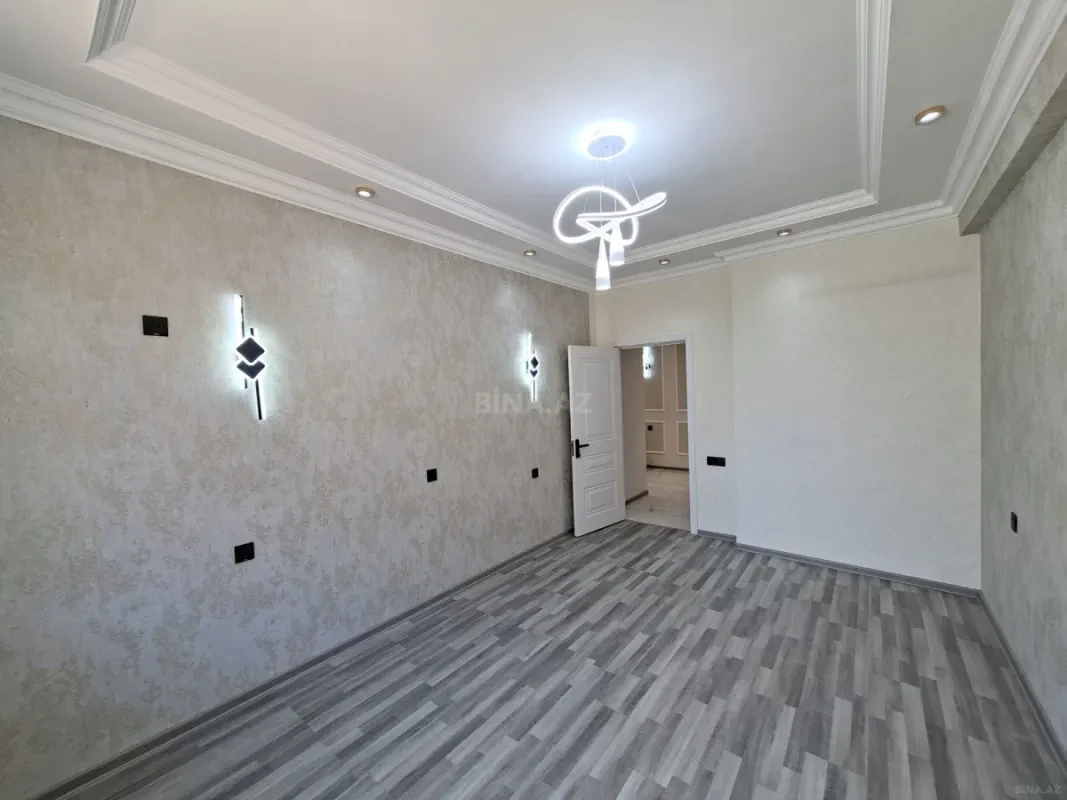 Satılır 3 otaqlı mənzil 83 m²