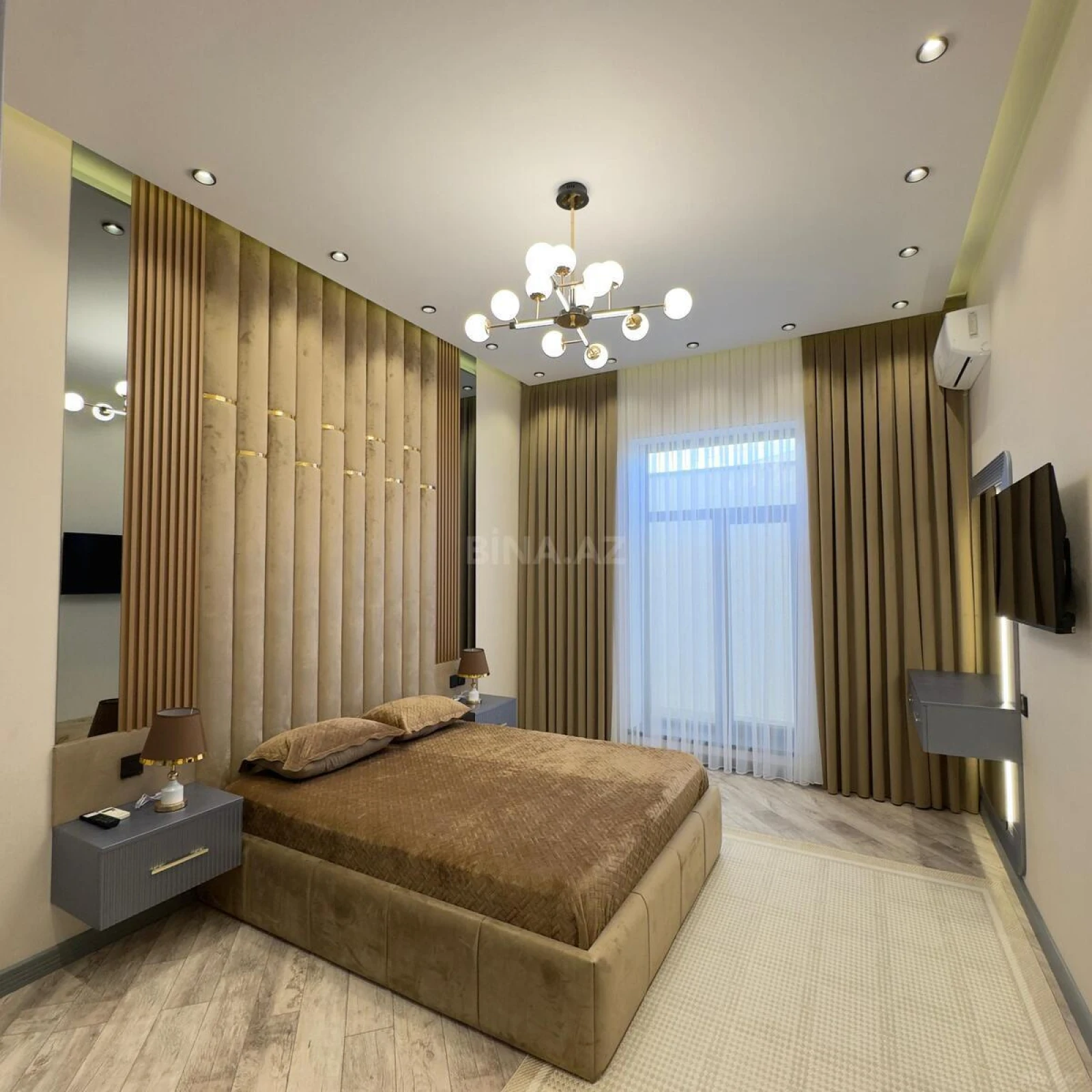 Satılır 5 otaqlı həyət evi 180 m²