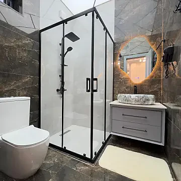 Satılır 5 otaqlı həyət evi 180 m²
