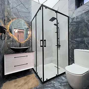 Satılır 5 otaqlı həyət evi 180 m²
