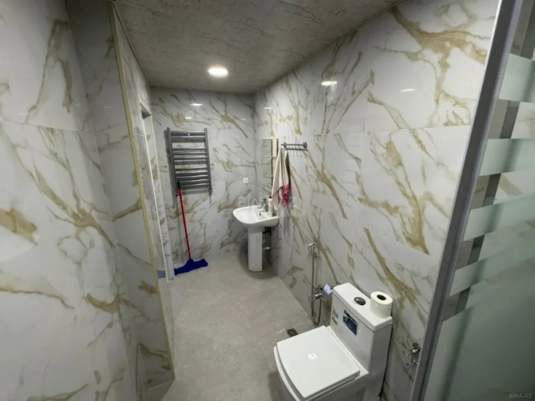 Kirayə verilir 2 otaqlı mənzil 60 m²