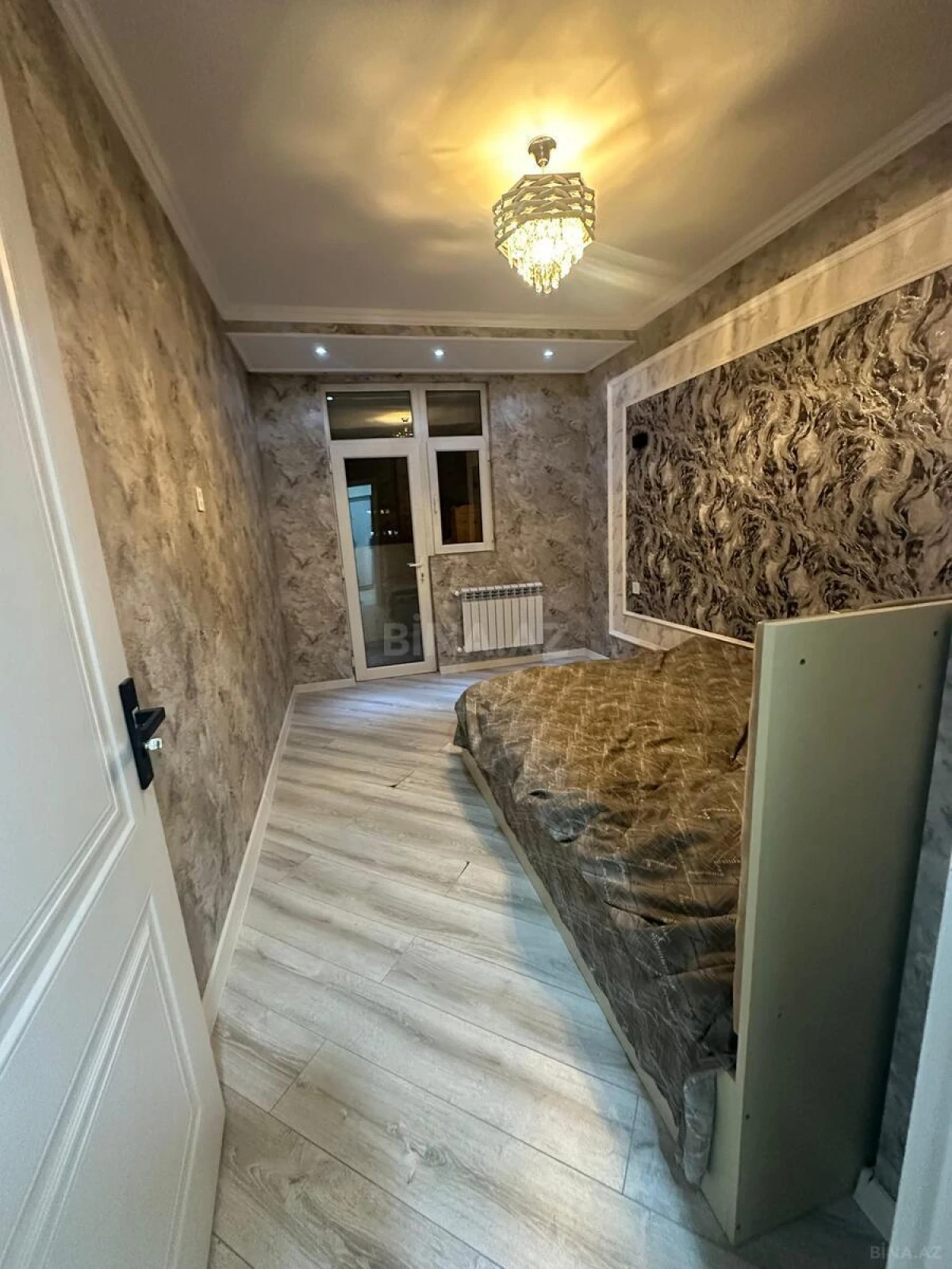Kirayə verilir 2 otaqlı mənzil 57 m²