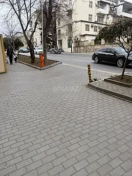 Kirayə verilir obyekt 320 m²
