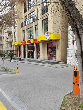 Kirayə verilir obyekt 320 m²