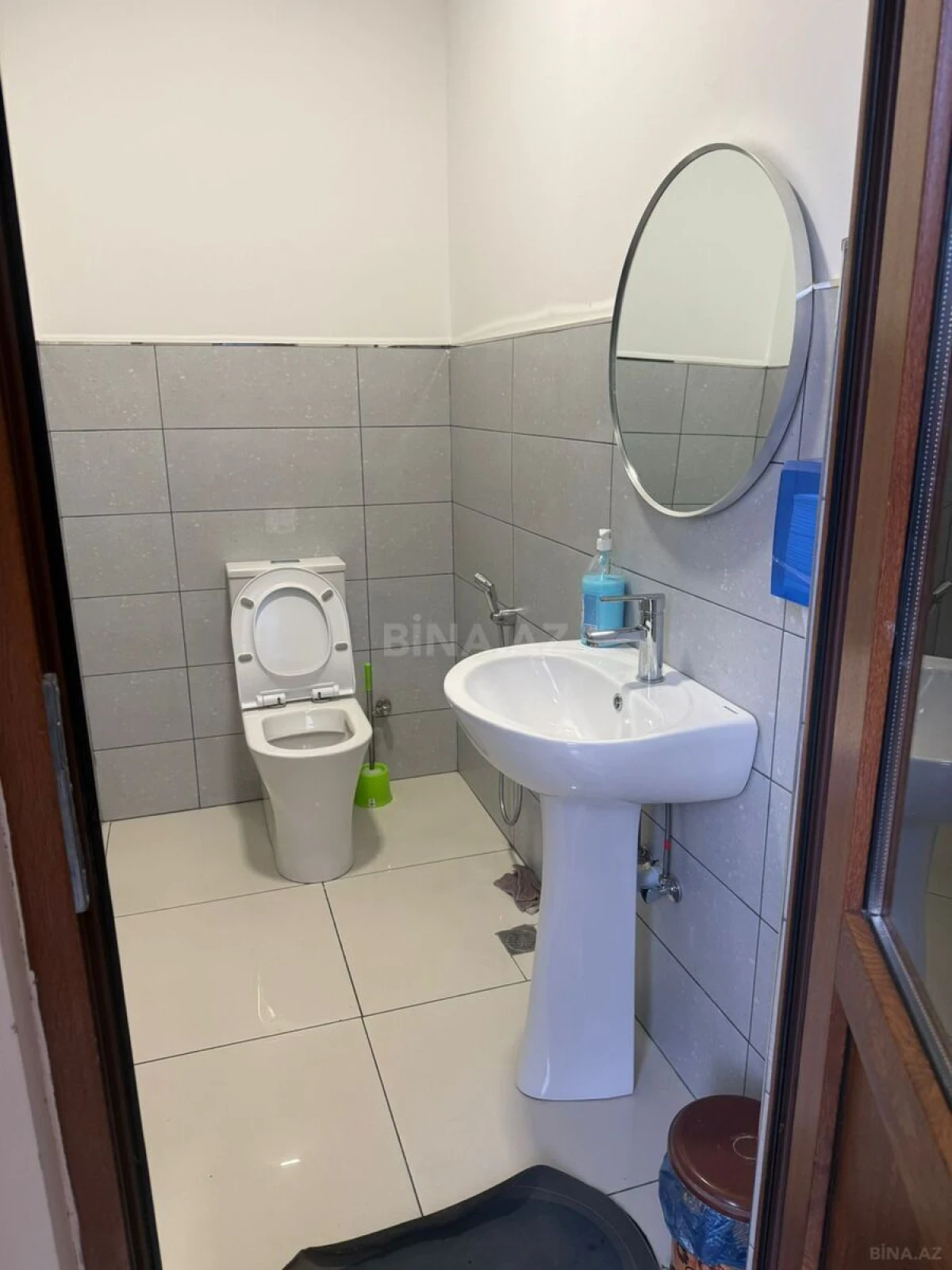 Kirayə verilir obyekt 320 m²