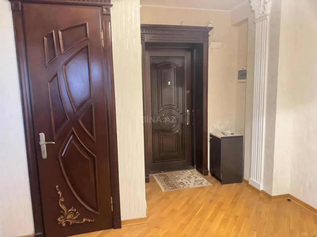 Satılır 3 otaqlı mənzil 95 m²