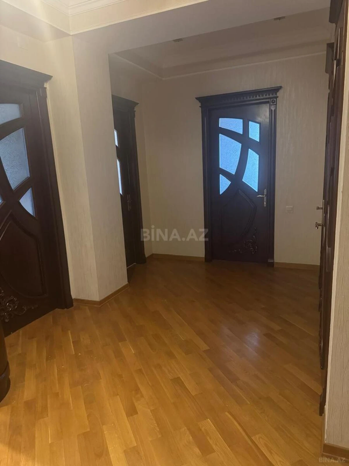 Satılır 3 otaqlı mənzil 95 m²