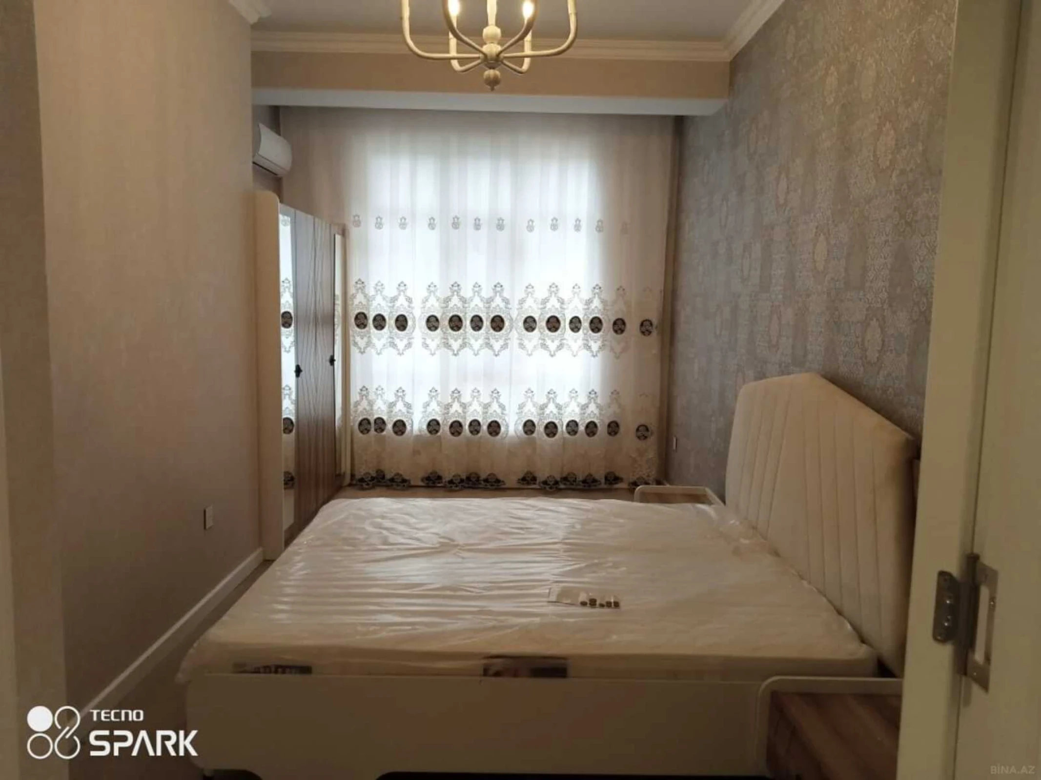 Kirayə verilir 3 otaqlı mənzil 105 m²