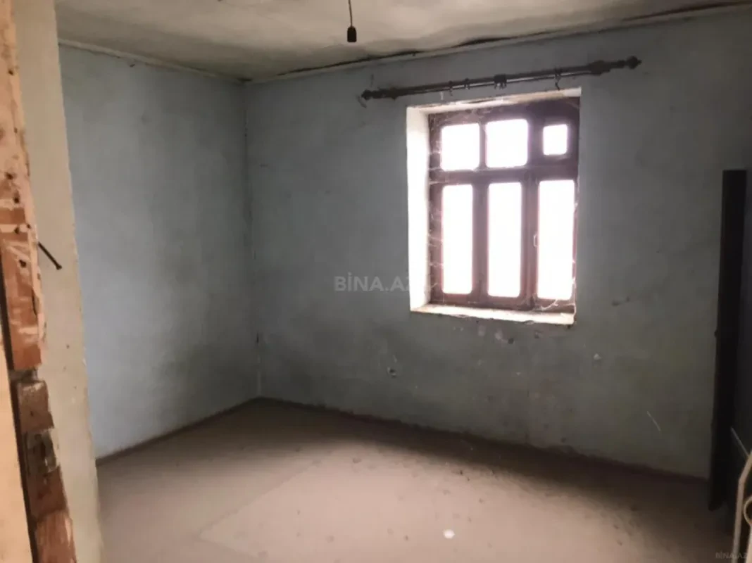 Satılır 2 otaqlı həyət evi 70 m²