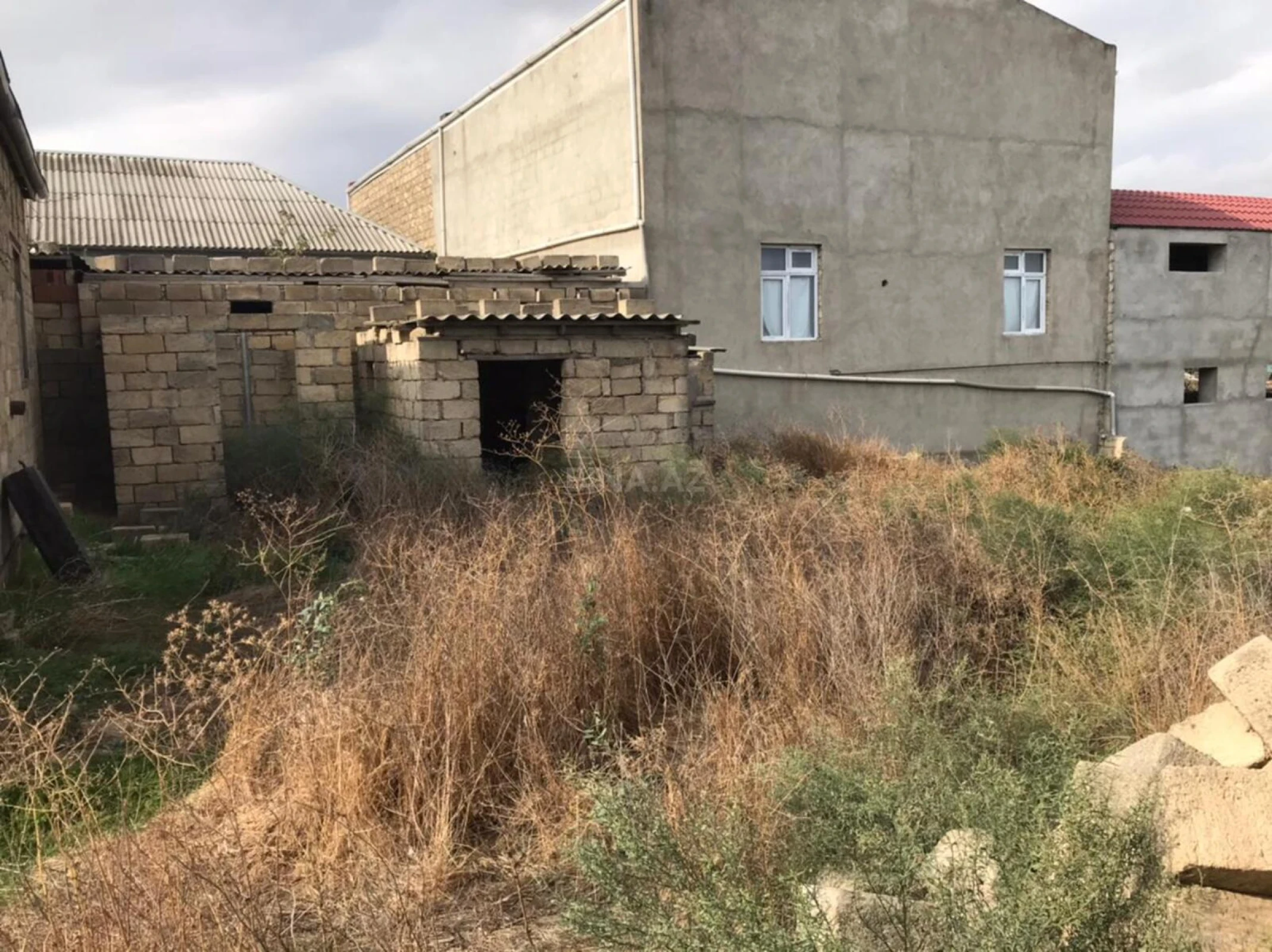 Satılır 2 otaqlı həyət evi 70 m²