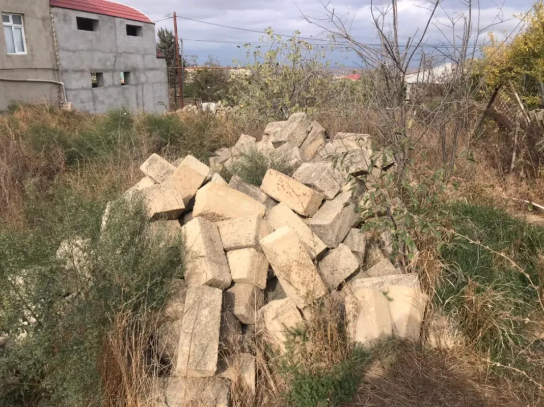 Satılır 2 otaqlı həyət evi 70 m²