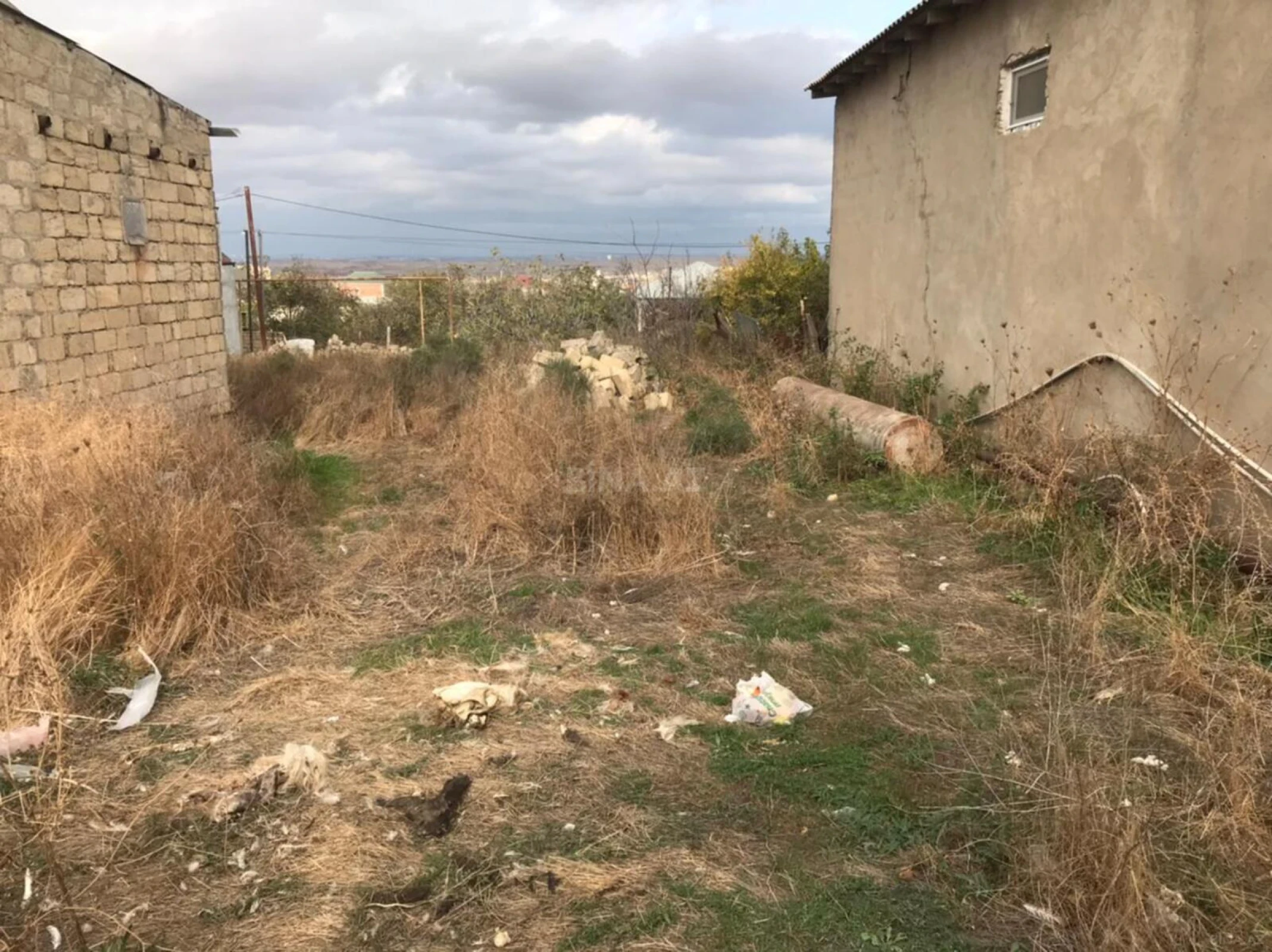 Satılır 2 otaqlı həyət evi 70 m²