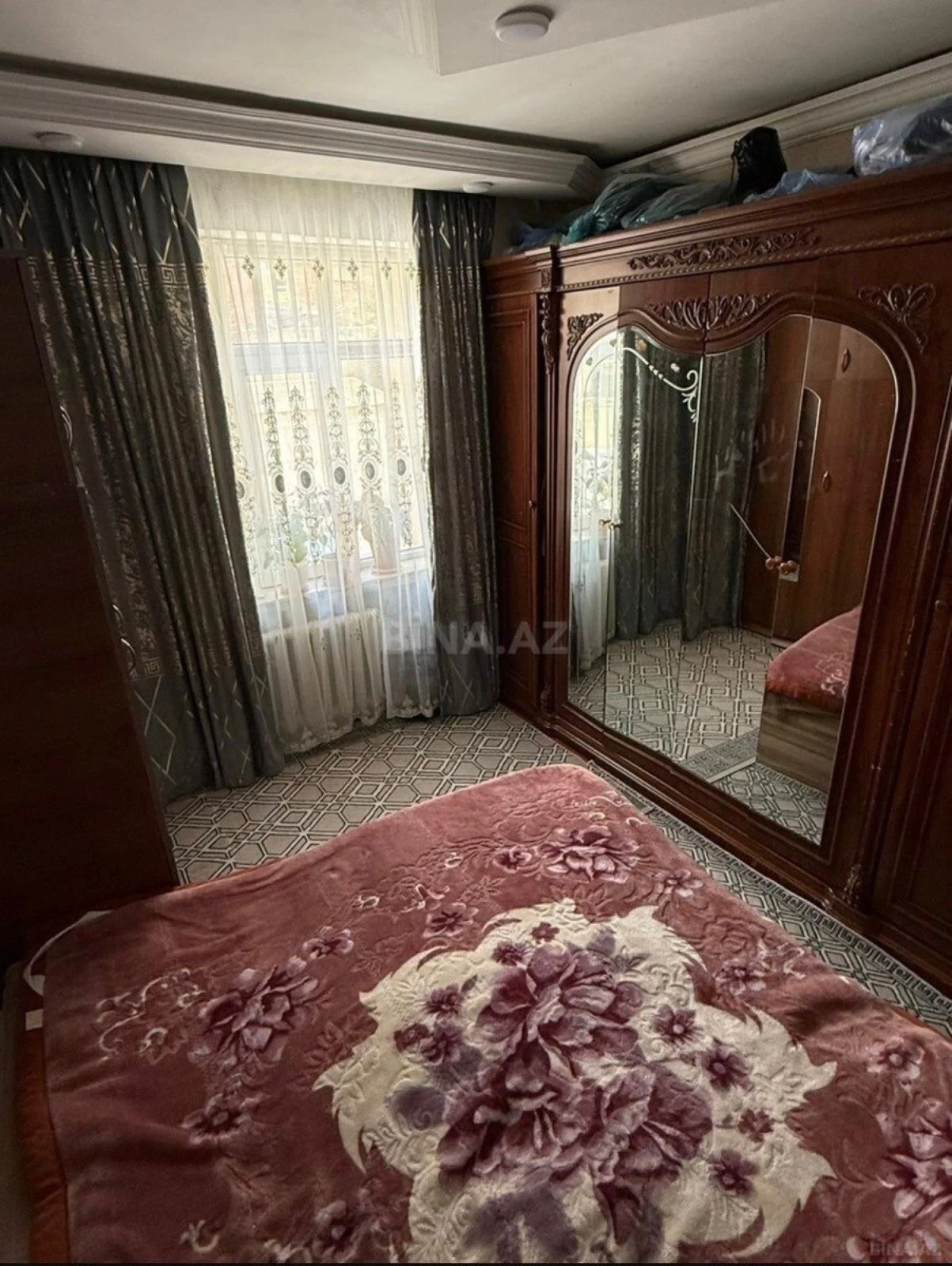 Satılır 2 otaqlı mənzil 60 m²