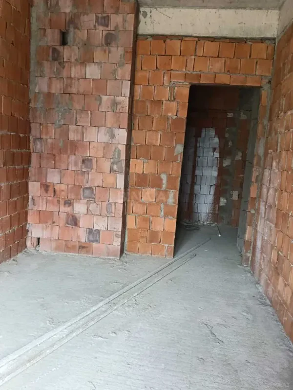 Satılır 2 otaqlı mənzil 108.4 m²
