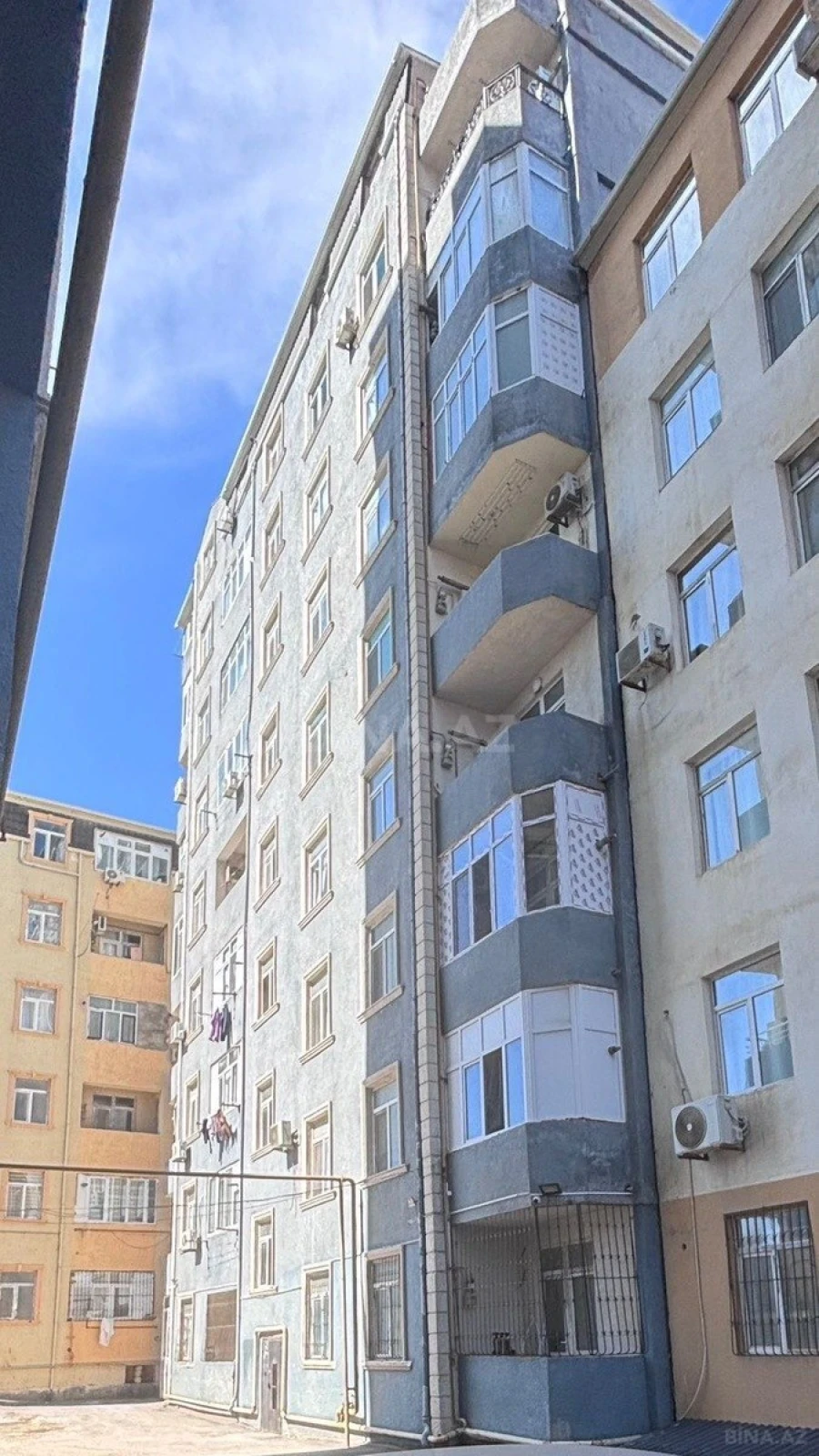 Satılır 3 otaqlı mənzil 68 m²