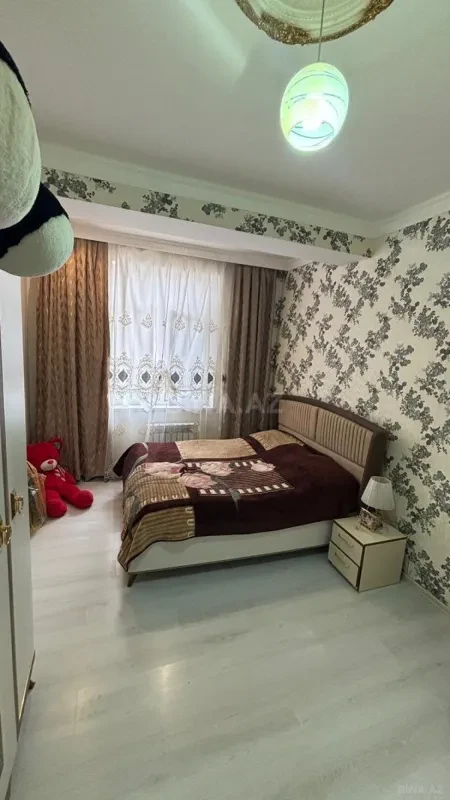 Satılır 3 otaqlı mənzil 68 m²