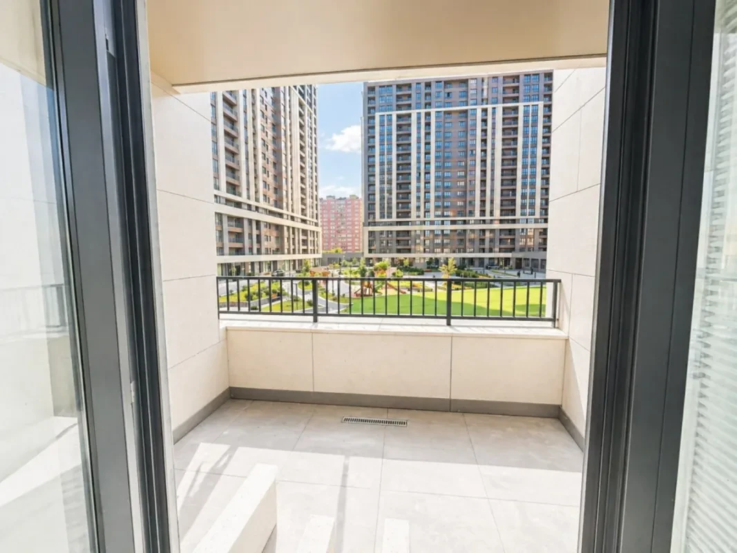 Satılır 3 otaqlı mənzil 127.8 m²