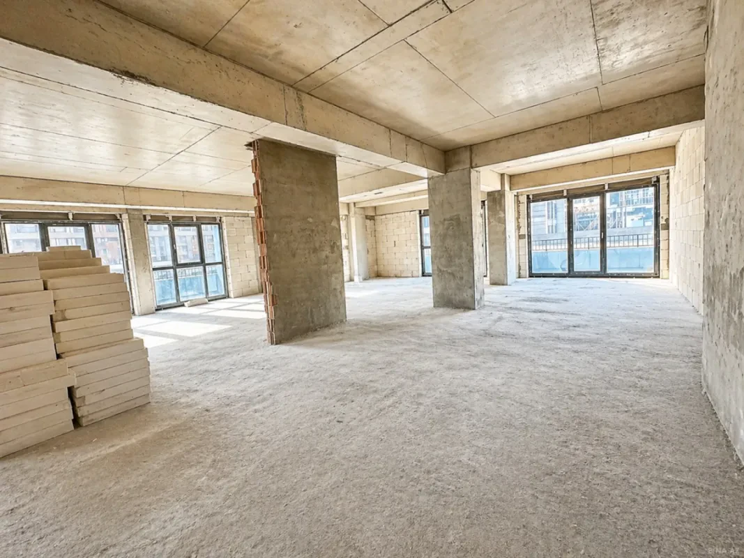 Satılır 3 otaqlı mənzil 127.8 m²