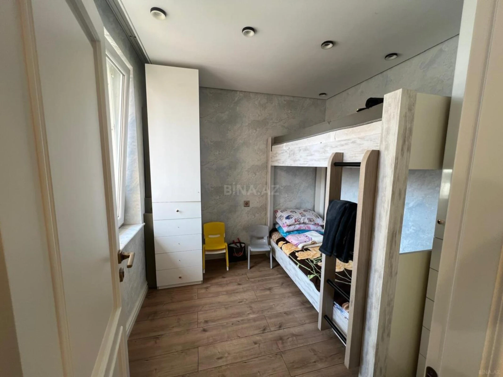 Satılır 3 otaqlı mənzil 65 m²