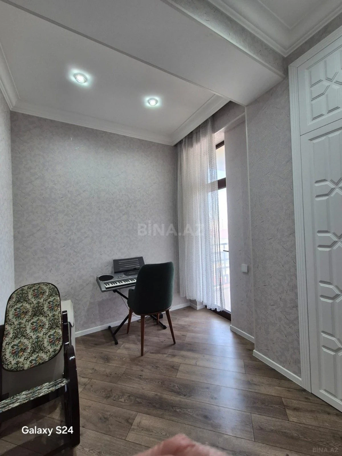 Satılır 3 otaqlı mənzil 70 m²