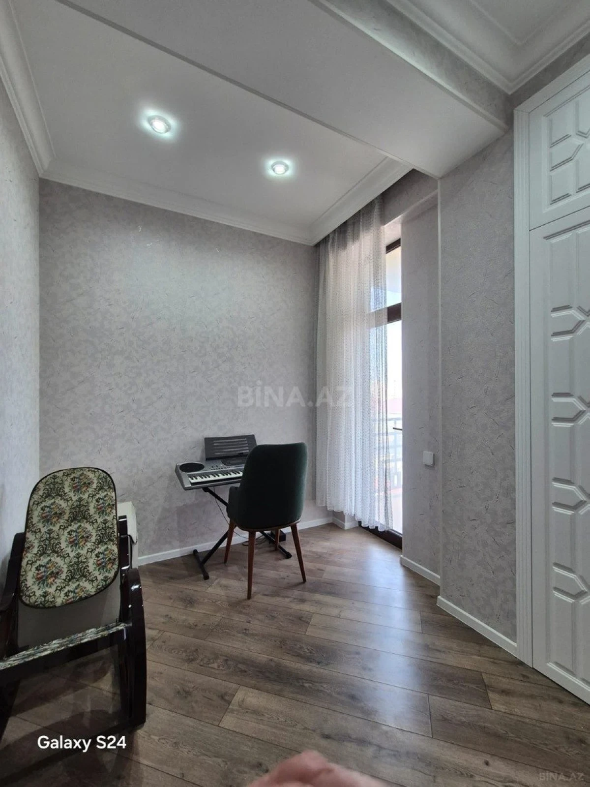 Satılır 3 otaqlı mənzil 70 m²