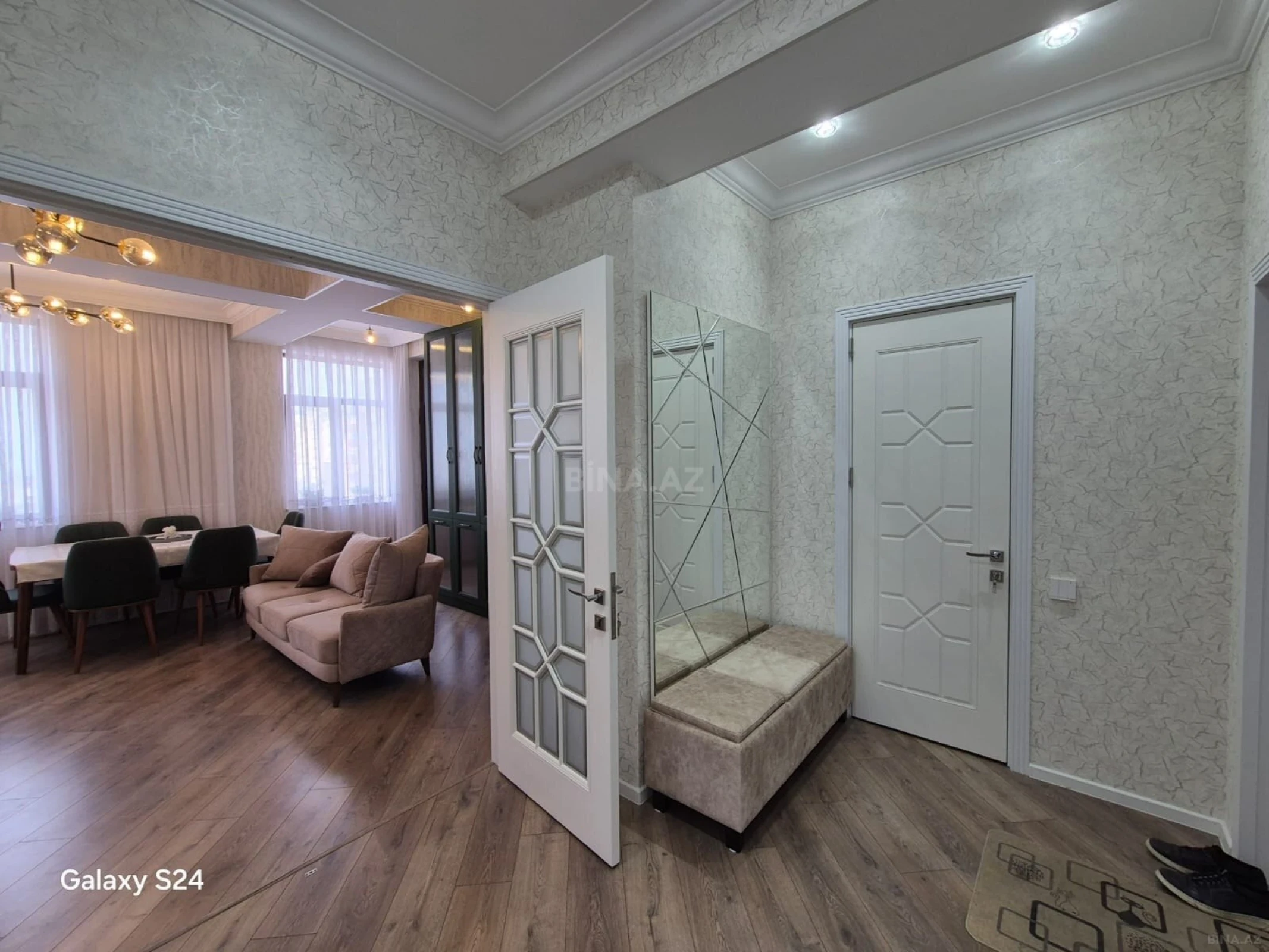 Satılır 3 otaqlı mənzil 70 m²