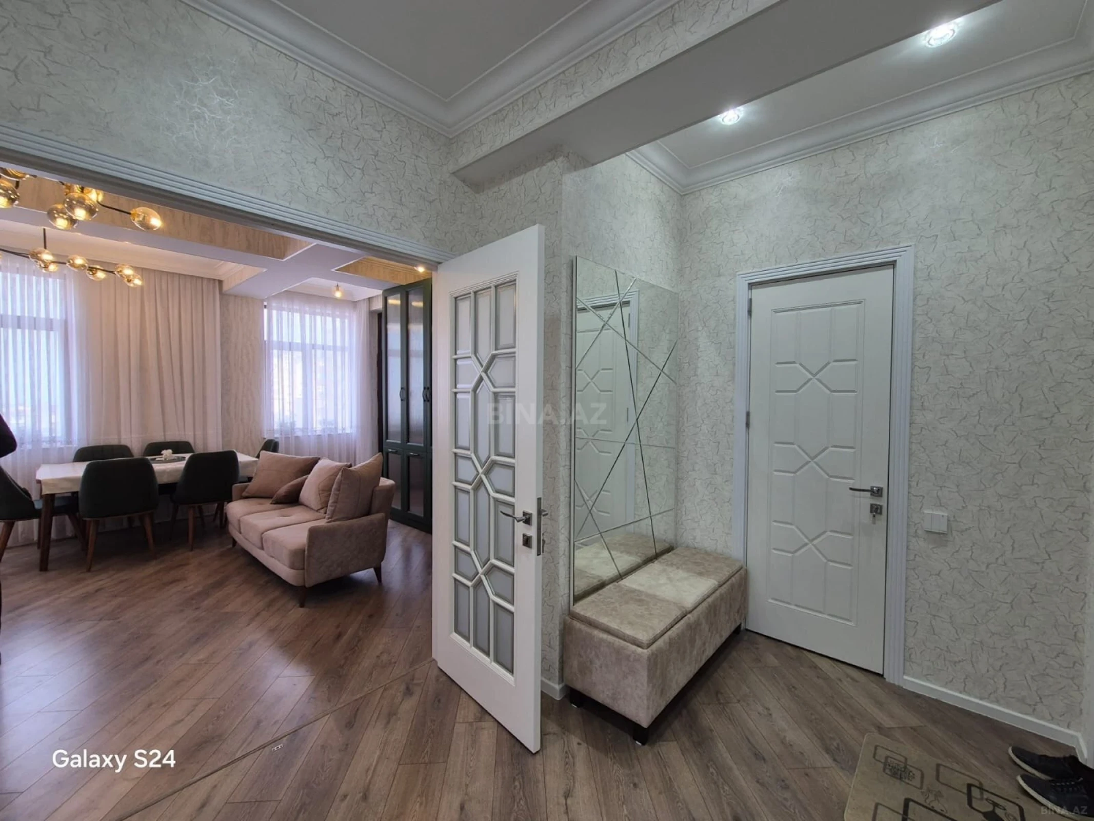Satılır 3 otaqlı mənzil 70 m²