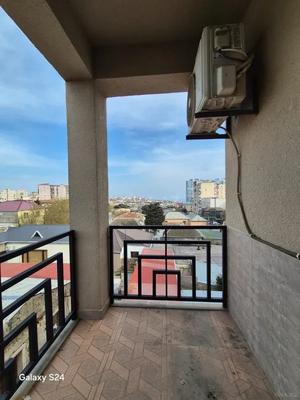 Satılır 3 otaqlı mənzil 70 m²