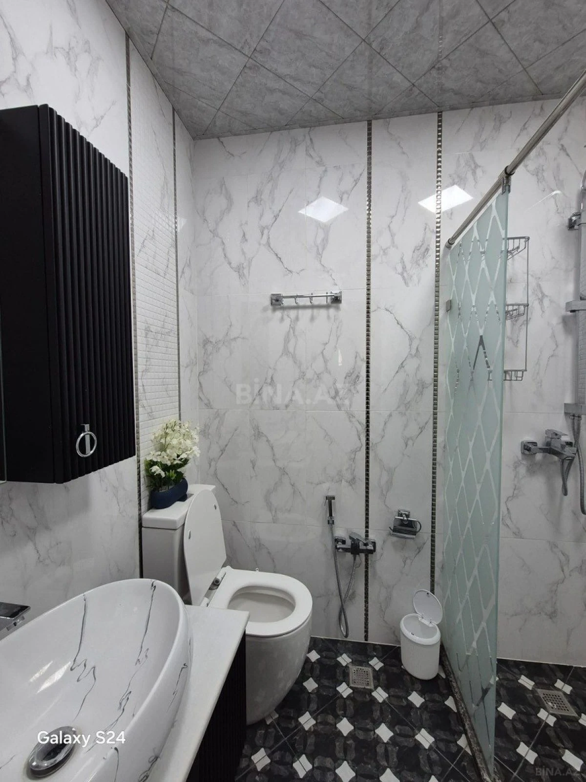 Satılır 3 otaqlı mənzil 70 m²