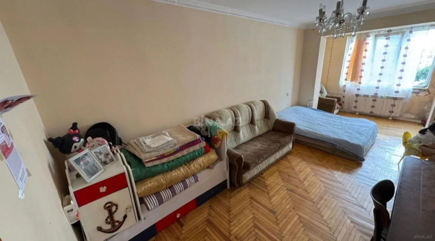 Satılır 2 otaqlı mənzil 65 m²