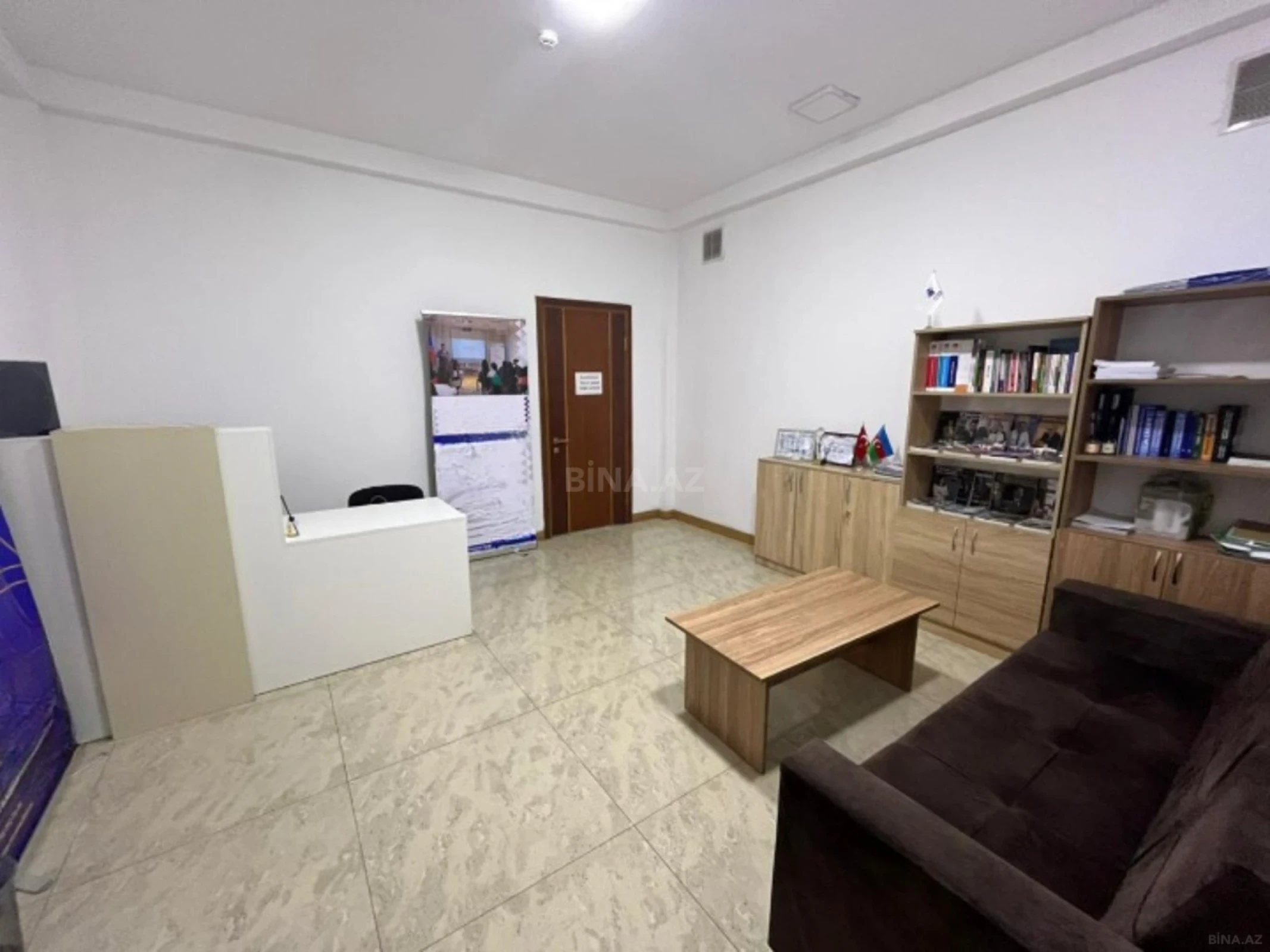 Kirayə verilir 4 otaqlı ofis 150 m²