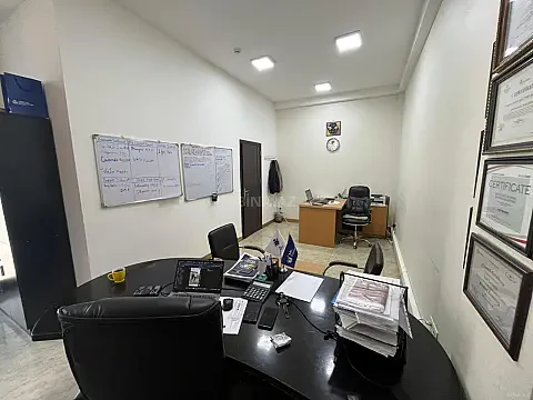 Kirayə verilir 4 otaqlı ofis 150 m²