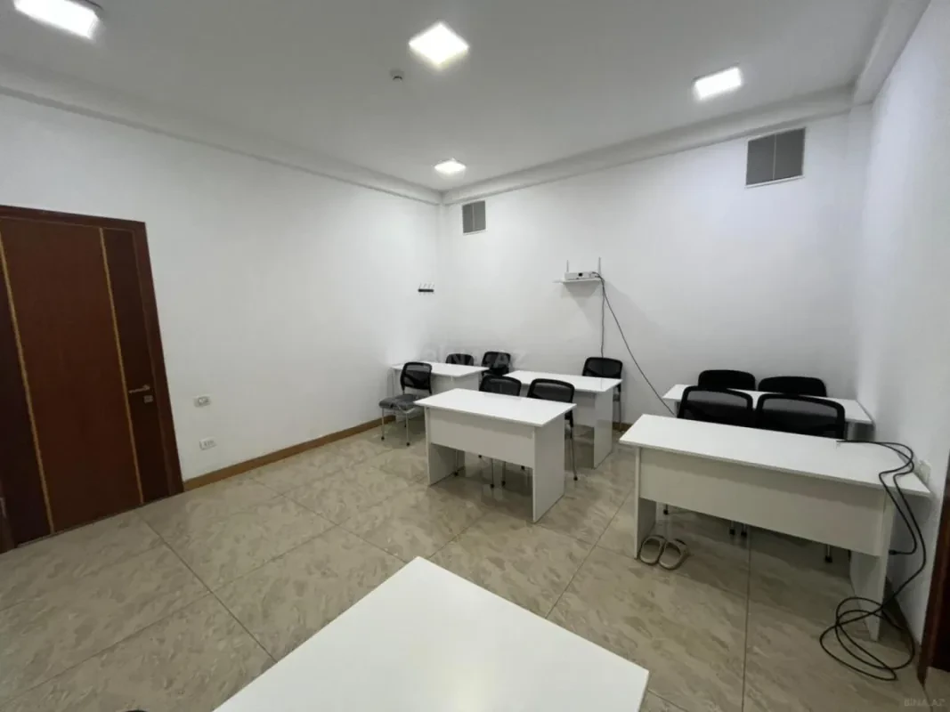 Kirayə verilir 4 otaqlı ofis 150 m²