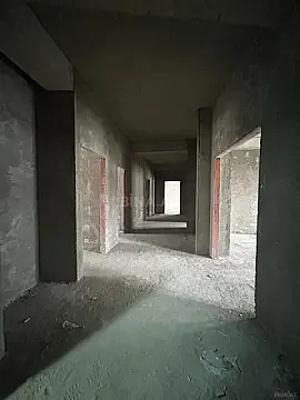 Satılır 4 otaqlı mənzil 162 m²