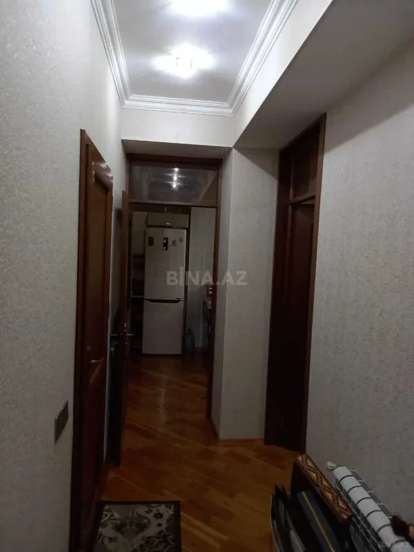 Satılır 2 otaqlı mənzil 57 m²