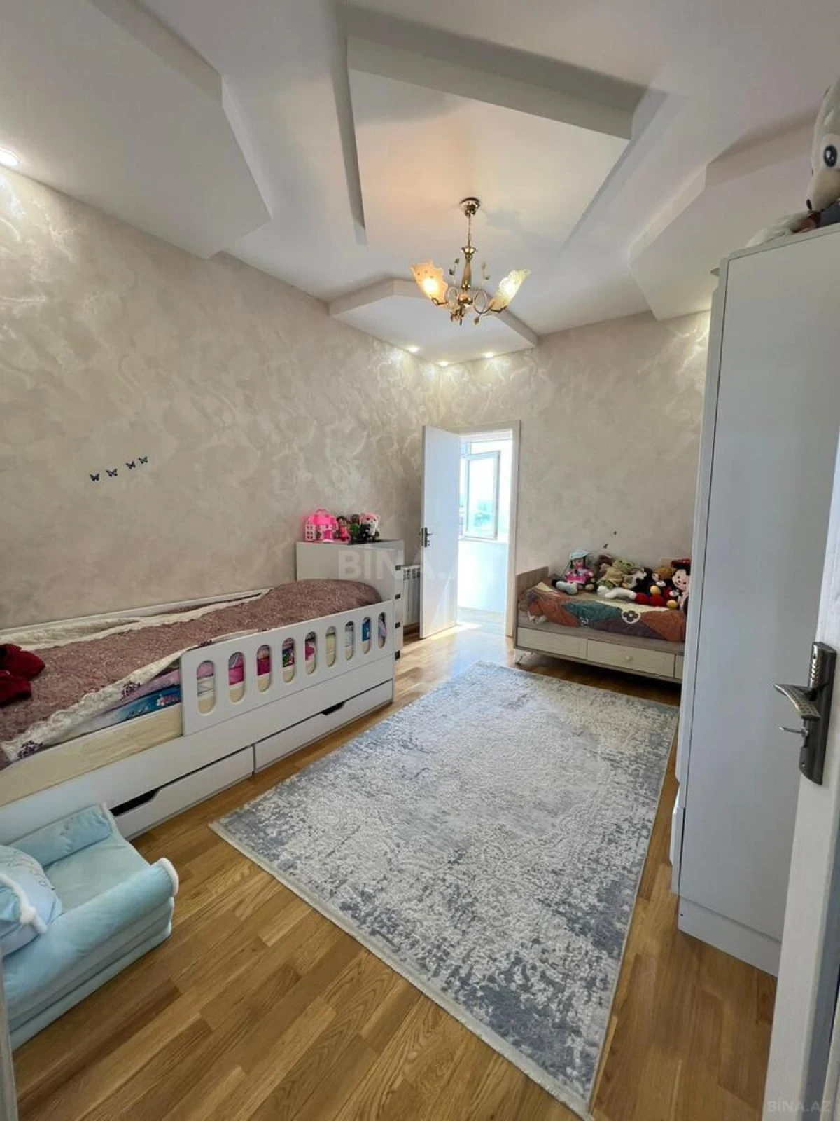 Satılır 3 otaqlı mənzil 90 m²