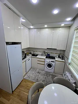 Satılır 3 otaqlı mənzil 90 m²