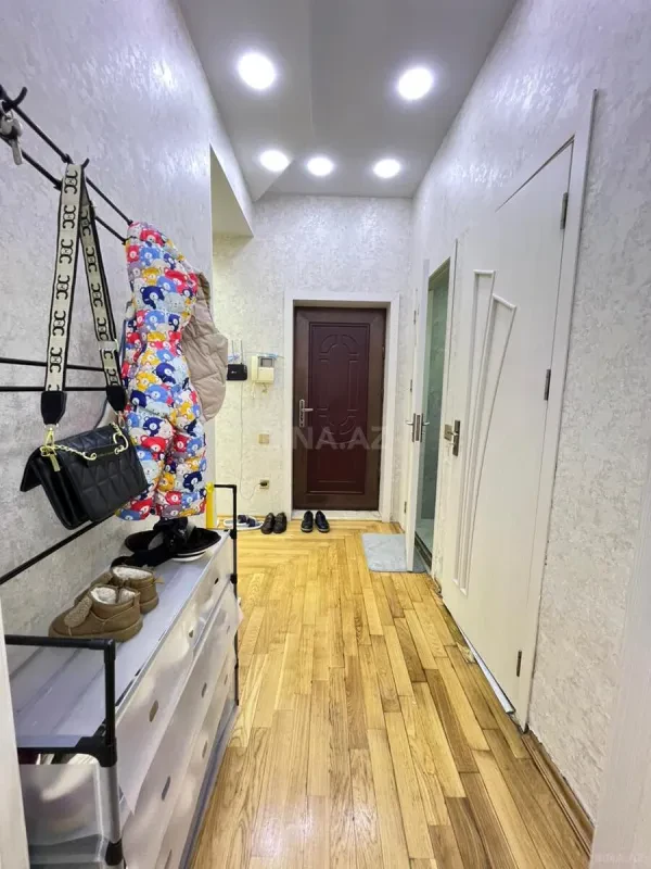 Satılır 3 otaqlı mənzil 90 m²
