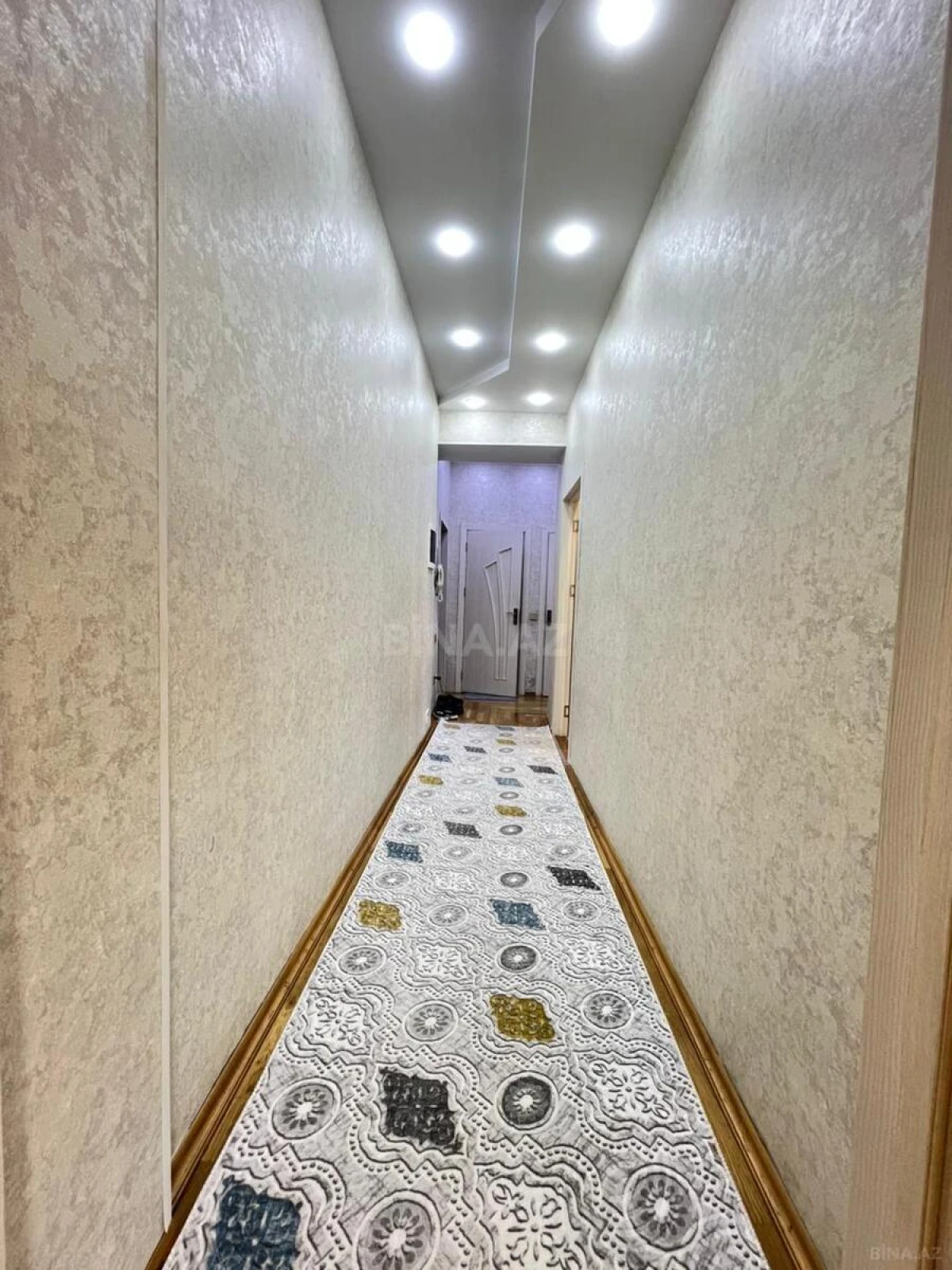 Satılır 3 otaqlı mənzil 90 m²