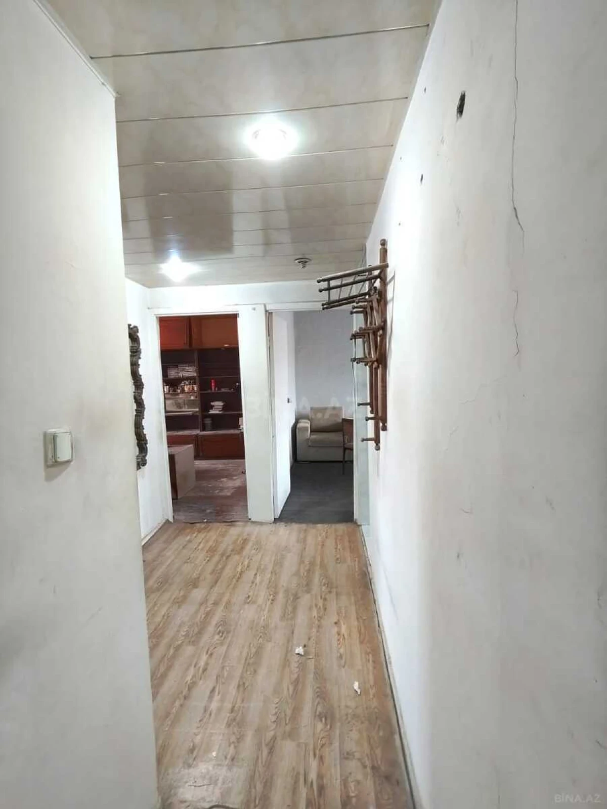 Satılır 4 otaqlı mənzil 95 m²