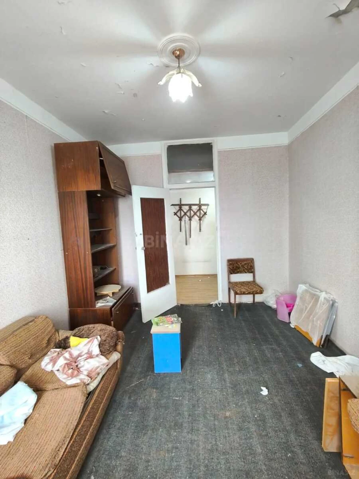 Satılır 4 otaqlı mənzil 95 m²