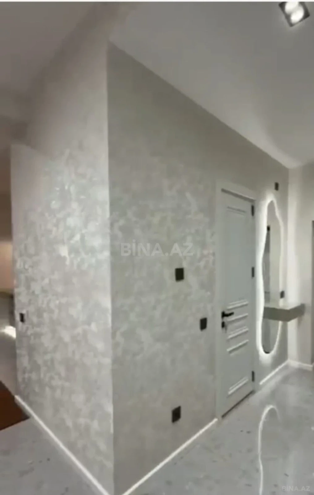Satılır 3 otaqlı mənzil 100 m²