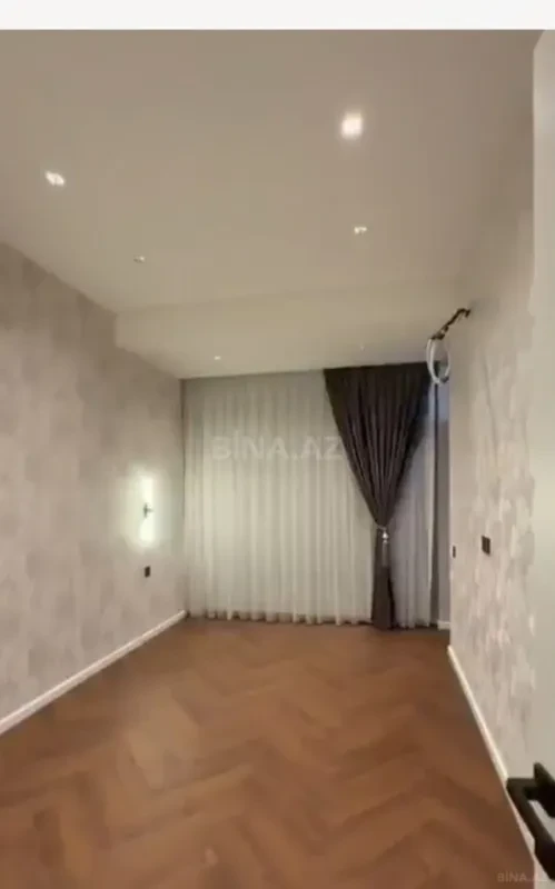 Satılır 3 otaqlı mənzil 100 m²