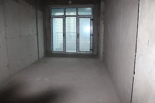 Satılır 3 otaqlı mənzil 157 m²