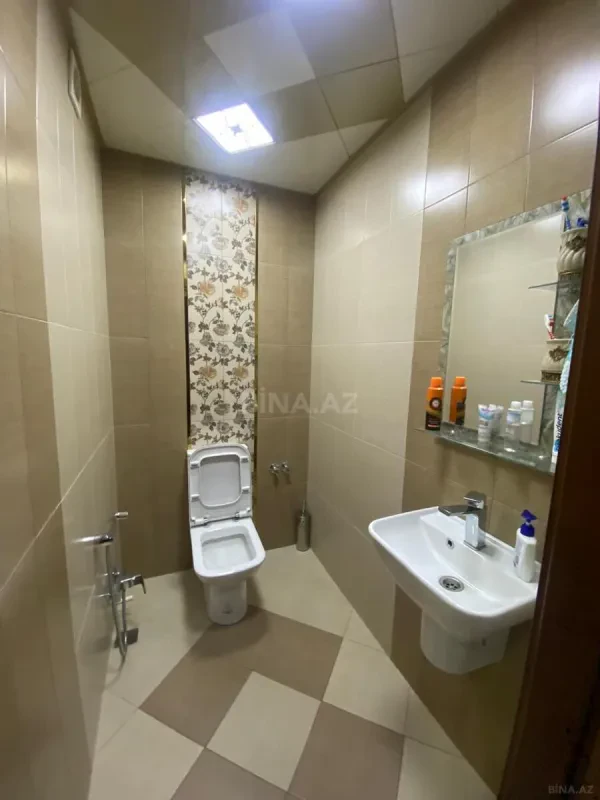 Satılır 2 otaqlı mənzil 80 m²