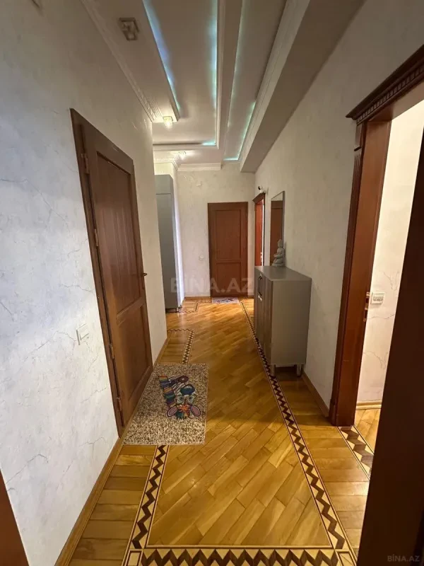 Satılır 2 otaqlı mənzil 80 m²