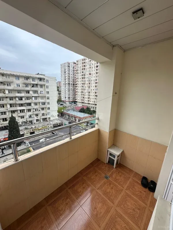 Satılır 2 otaqlı mənzil 80 m²