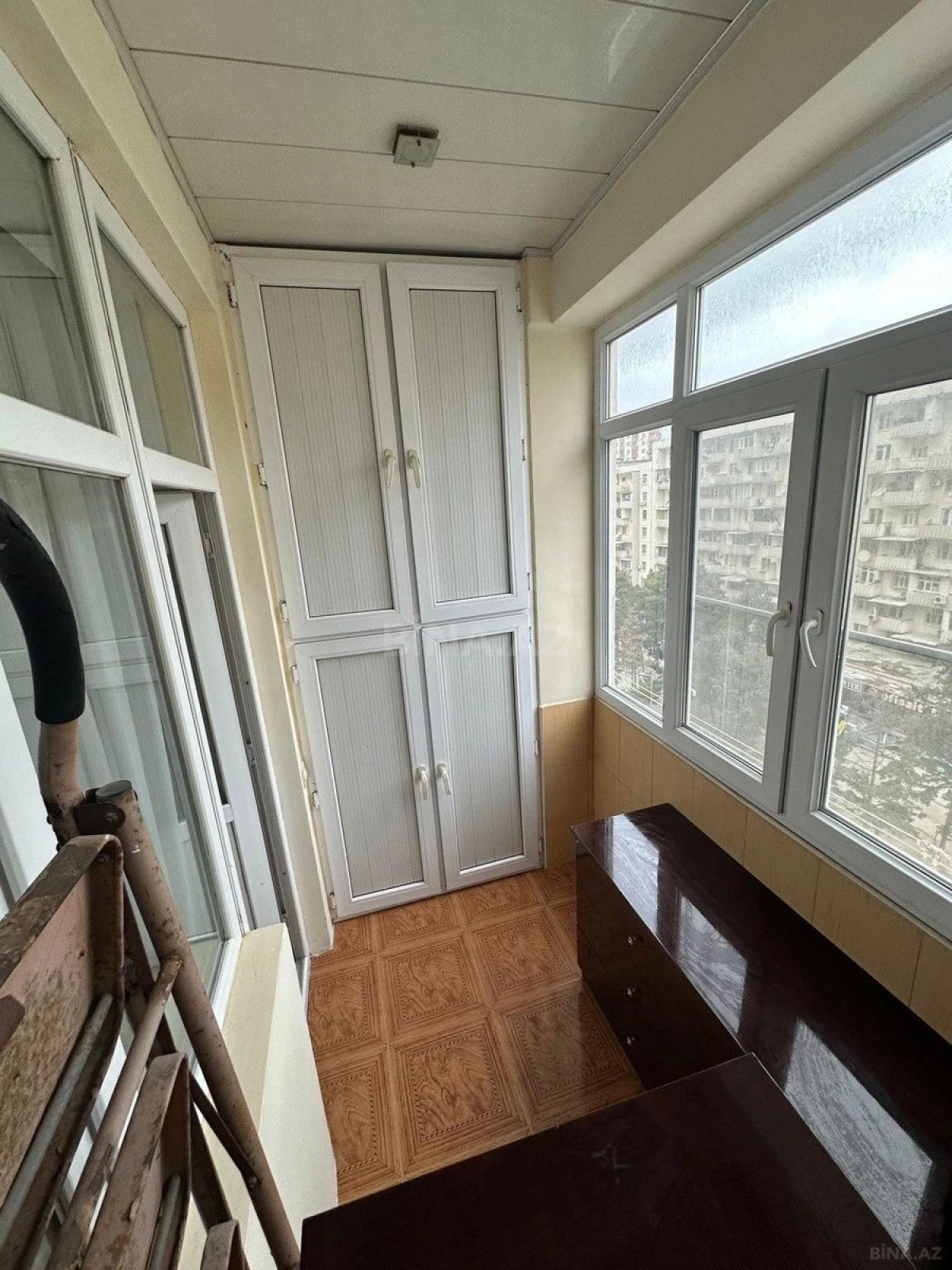 Satılır 2 otaqlı mənzil 80 m²