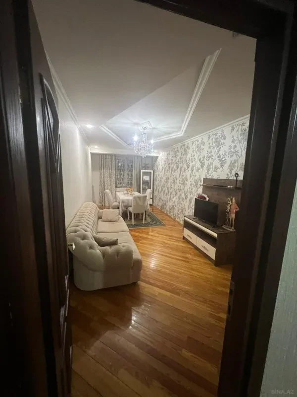 Satılır 3 otaqlı mənzil 115 m²